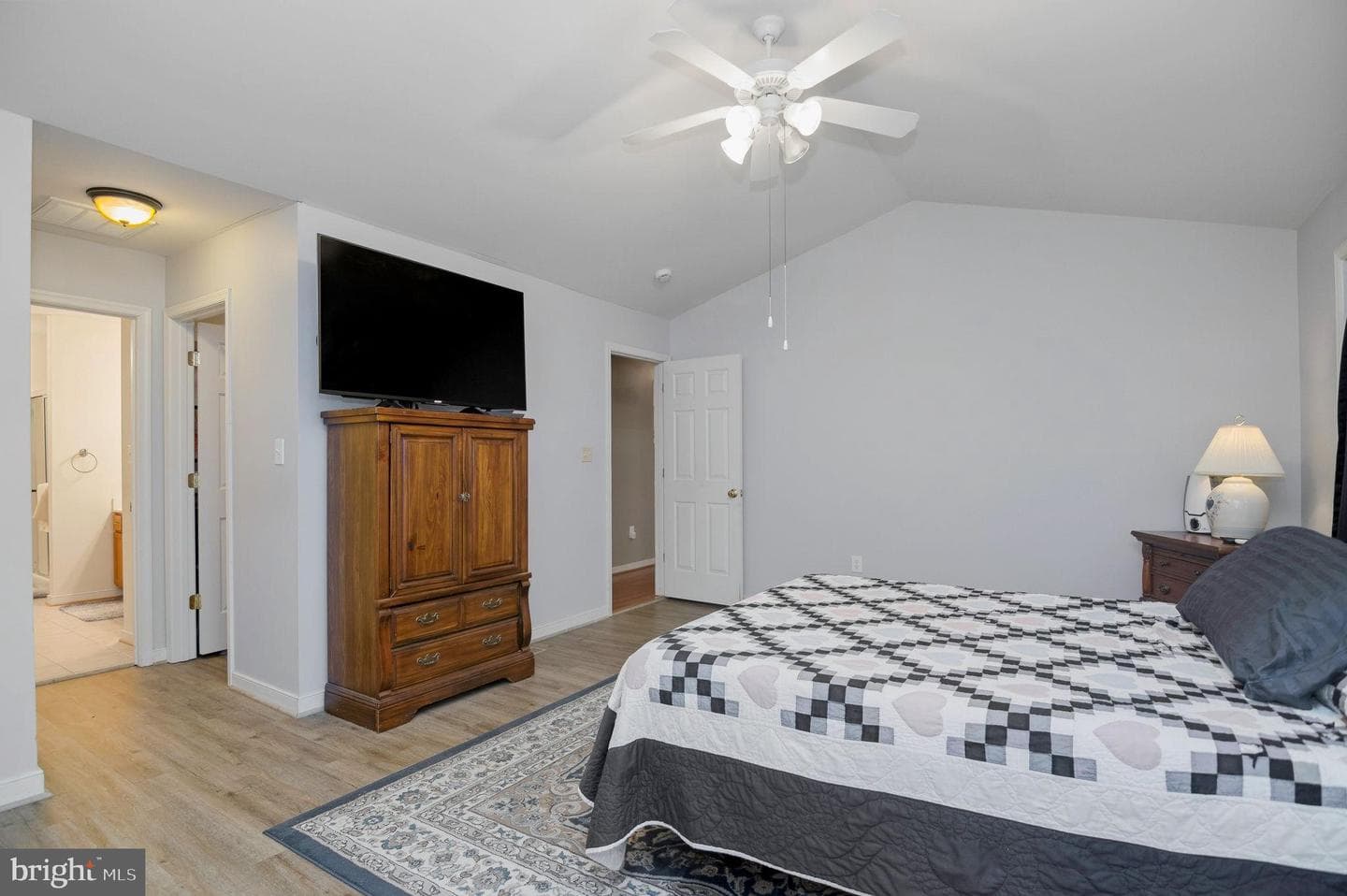405 Harrison Circle photo 16