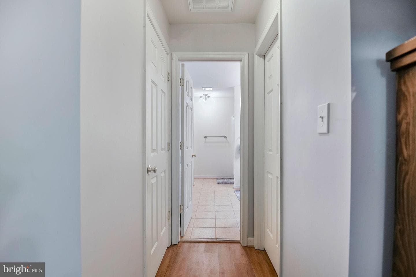 405 Harrison Circle photo 17