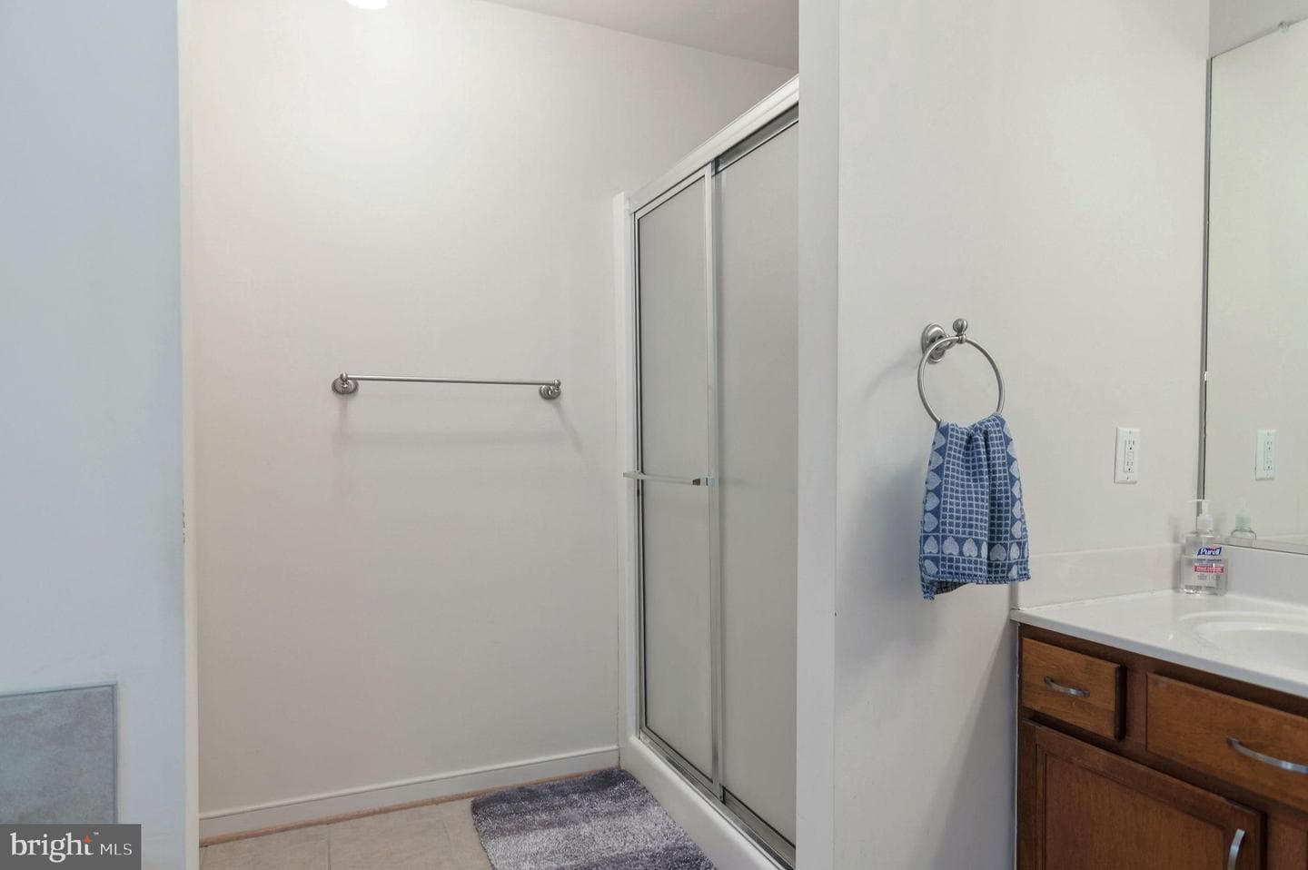 405 Harrison Circle photo 21