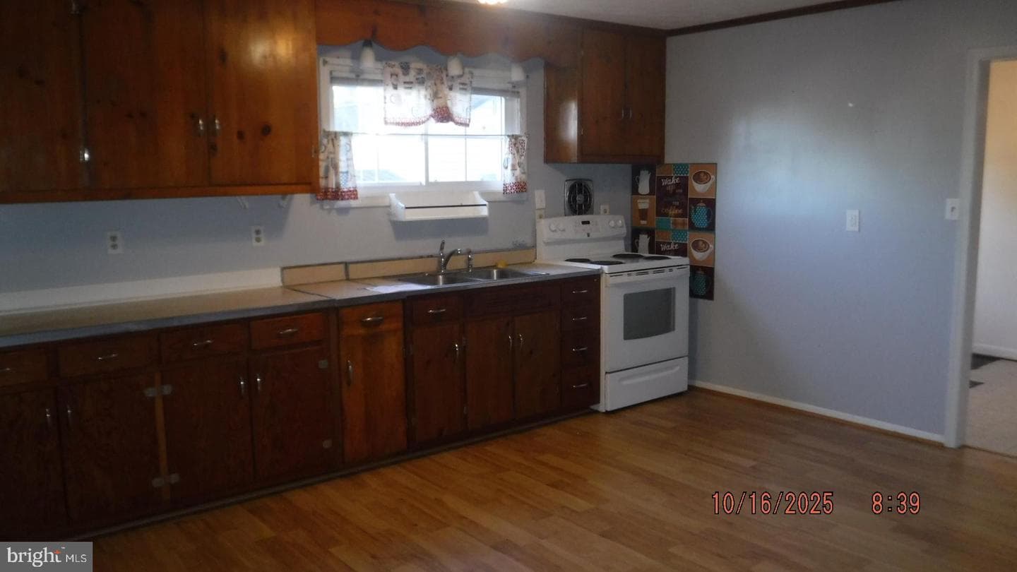 234 Landon Lane photo 5