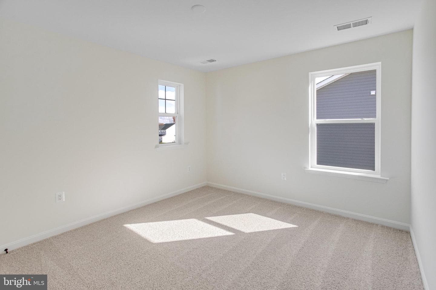 2808 White Tail Drive photo 4
