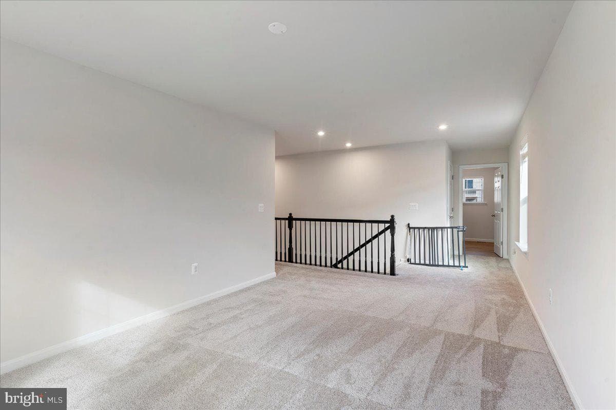 407 Meadows Drive photo 26