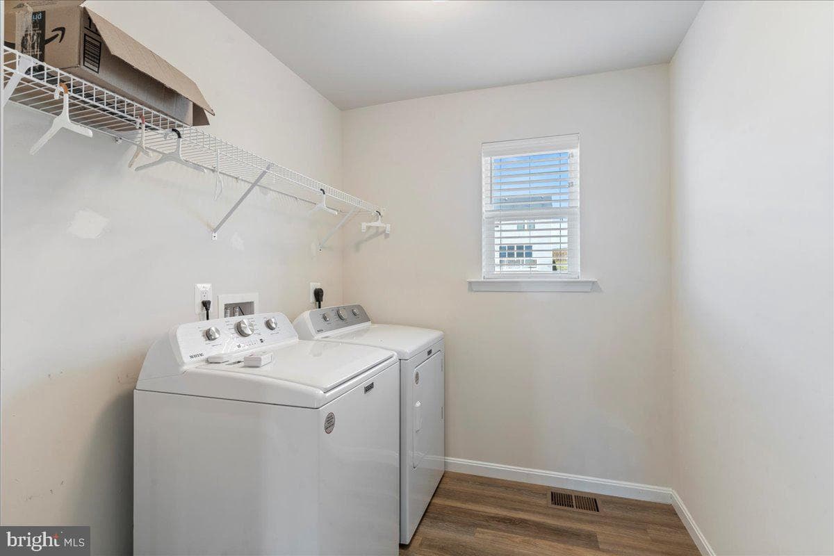 407 Meadows Drive photo 28