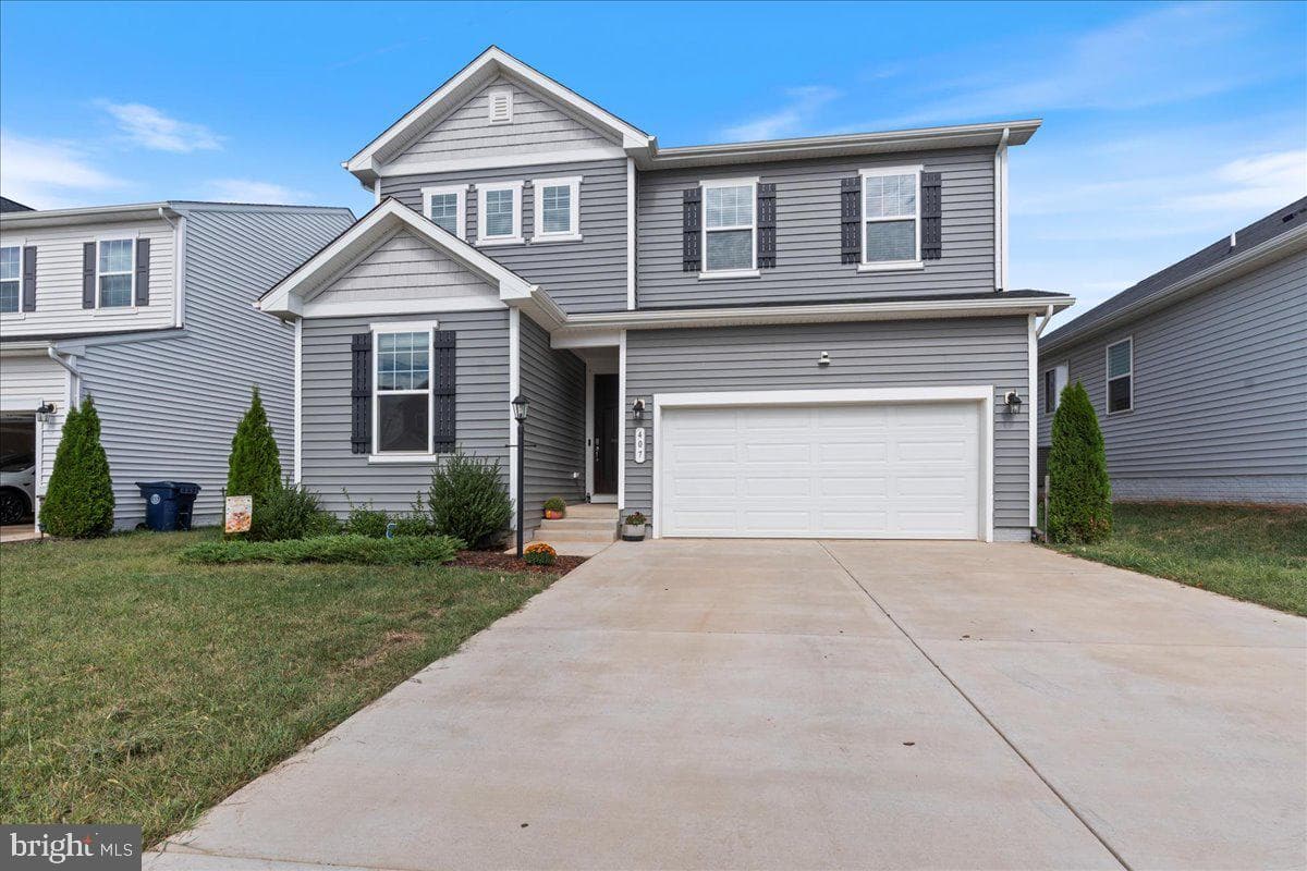 407 Meadows Drive photo 3