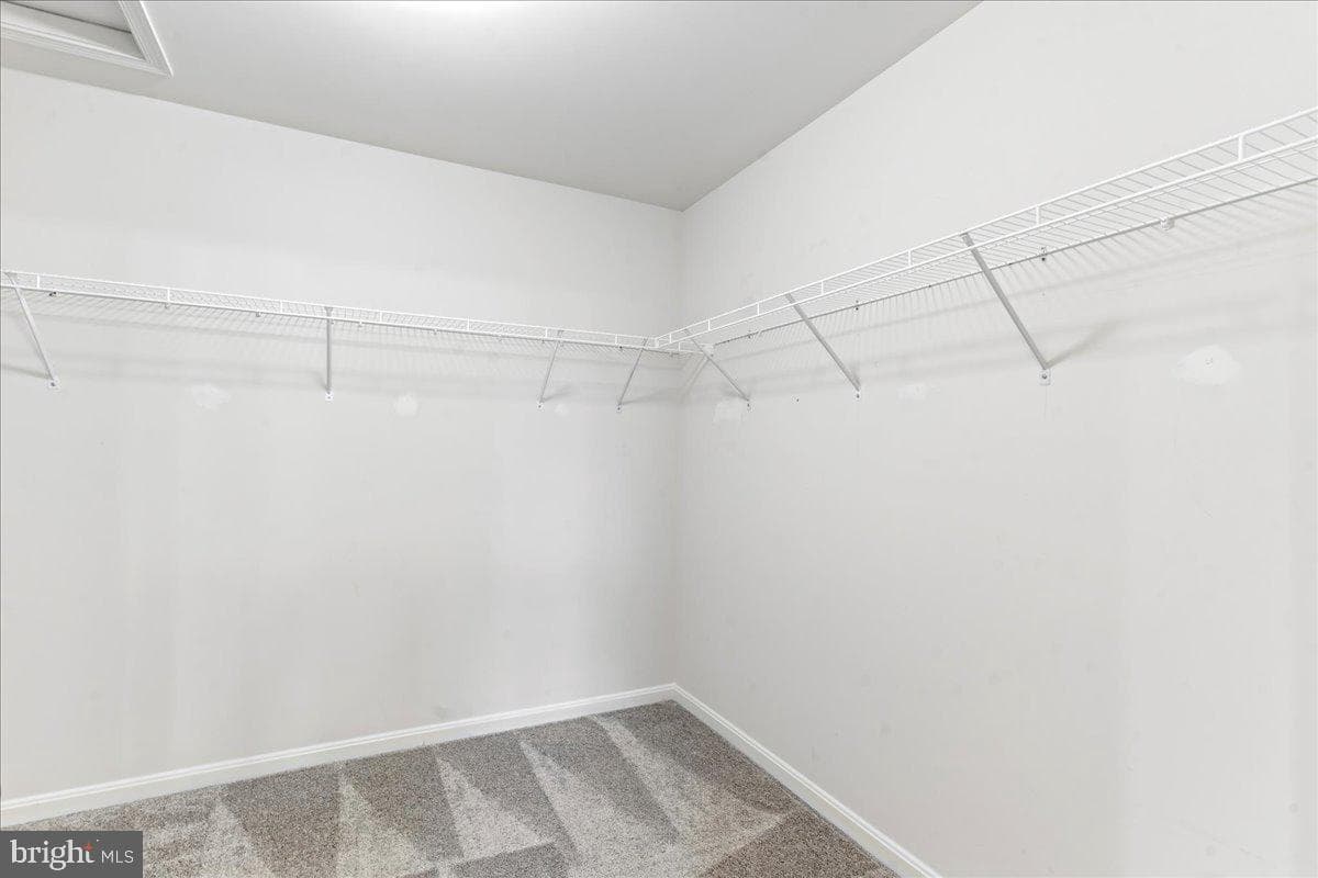 407 Meadows Drive photo 35