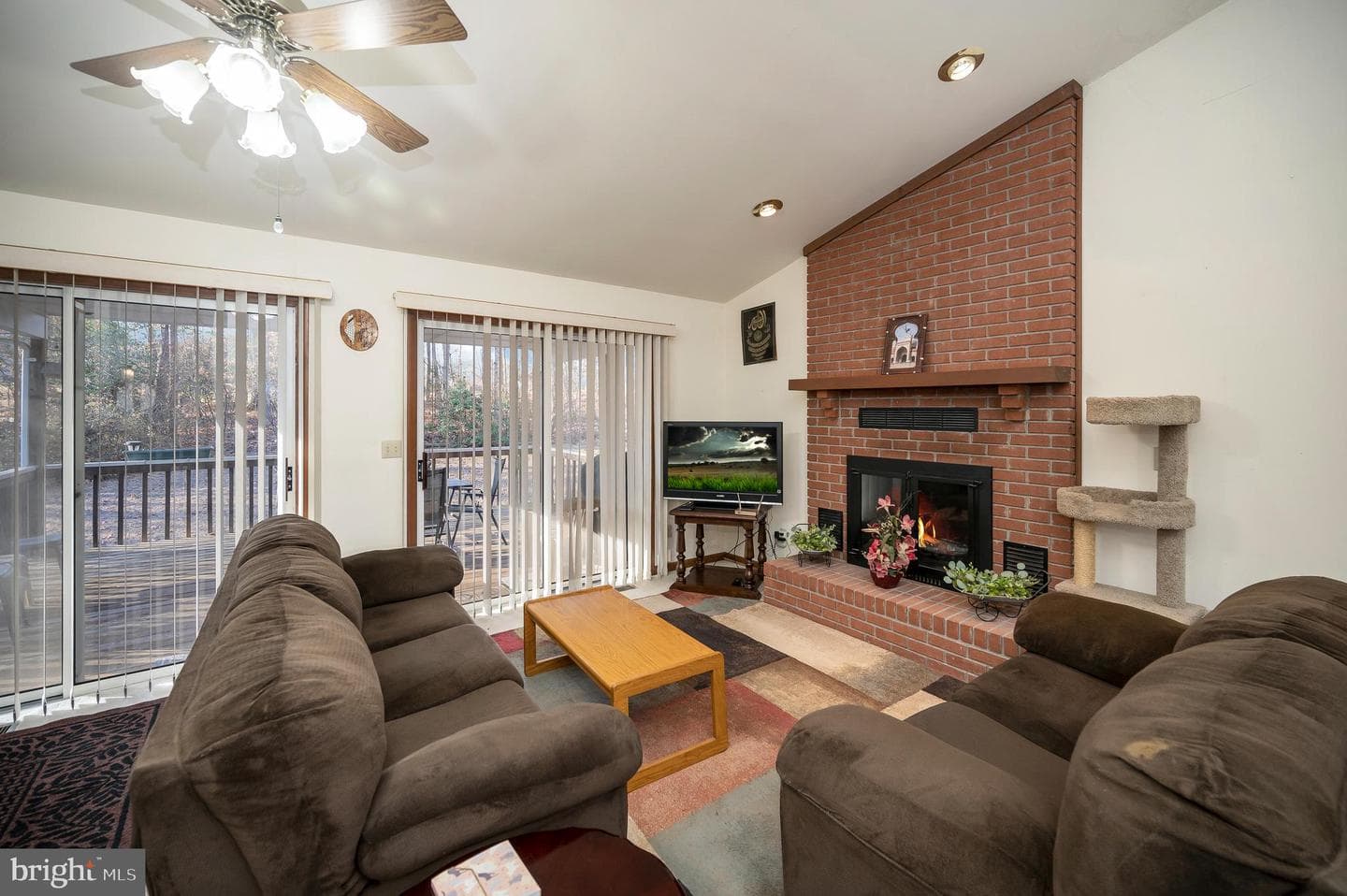 111 Birchside Circle photo 4