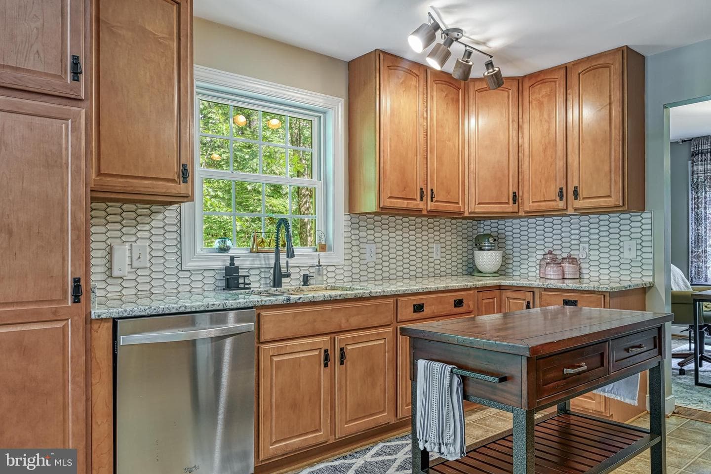 222 Battlefield Road photo 5