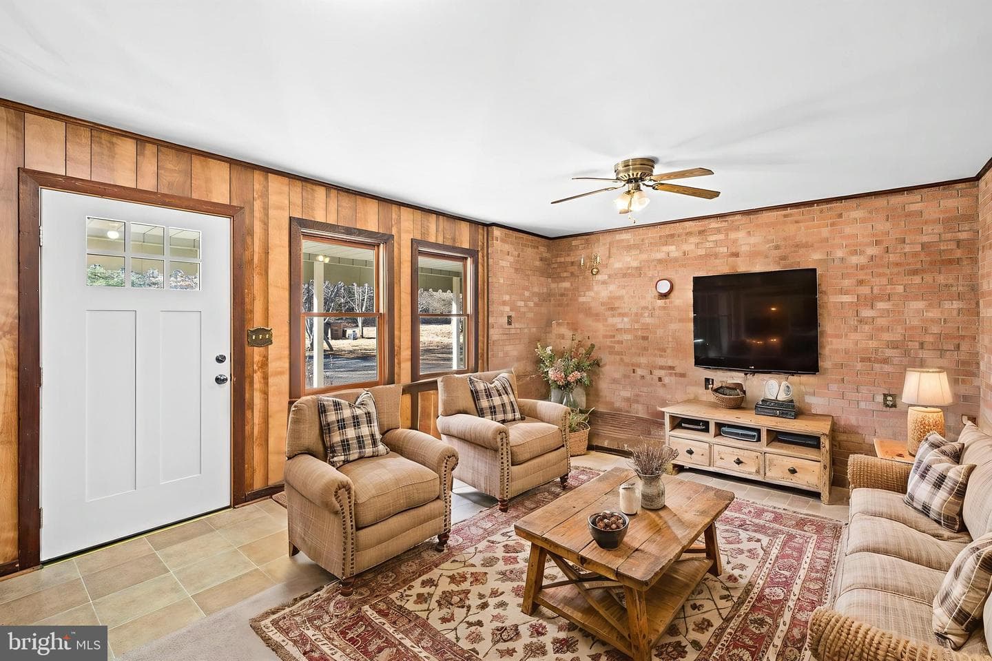 16125 Mountain Track Road photo 11
