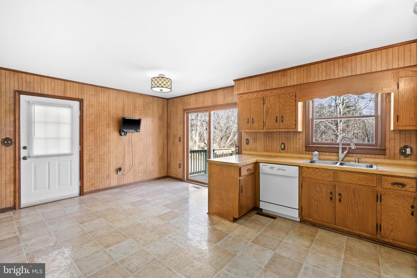 16125 Mountain Track Road photo 17