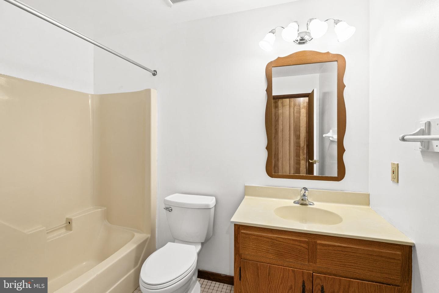 16125 Mountain Track Road photo 19