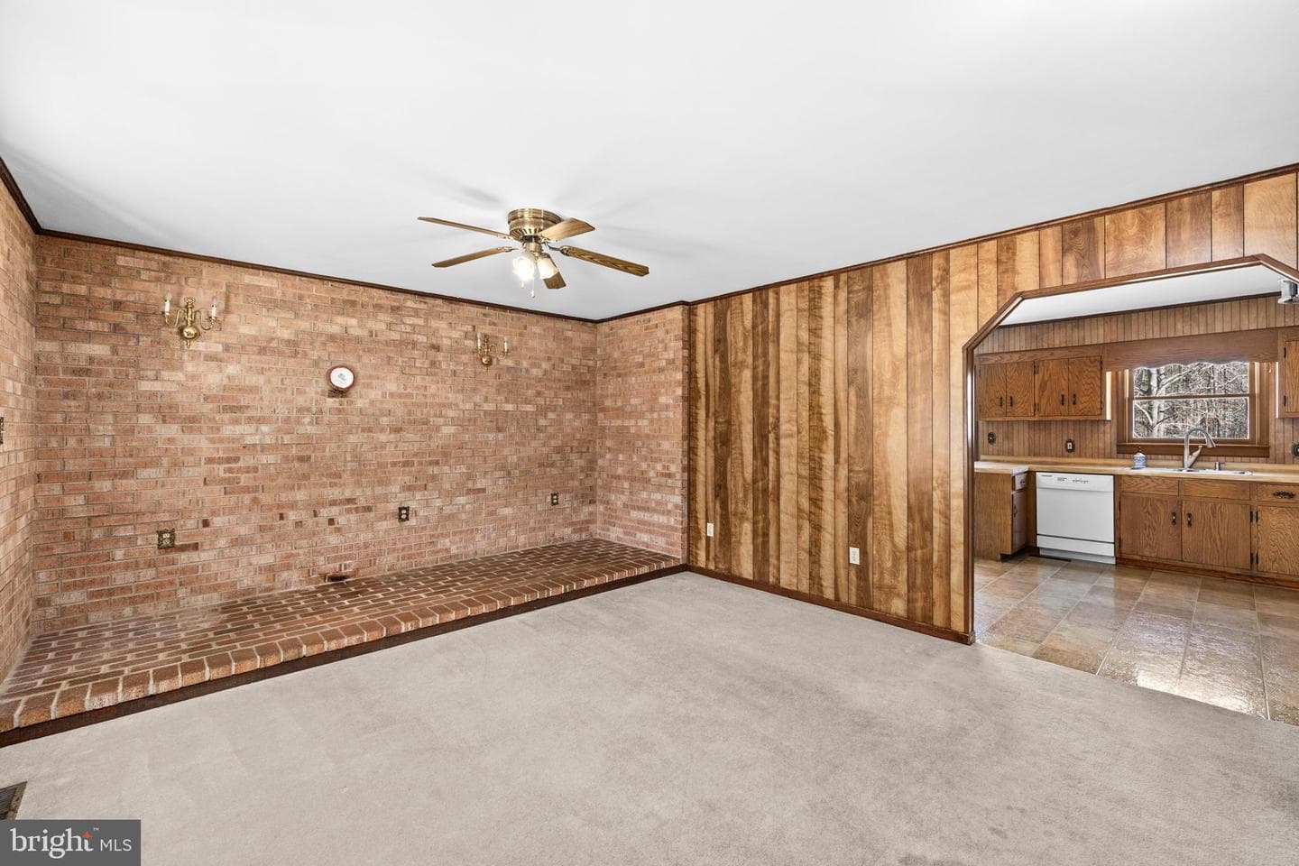 16125 Mountain Track Road photo 9