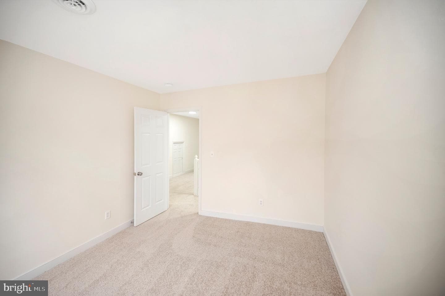 223 Spotswood Road photo 29
