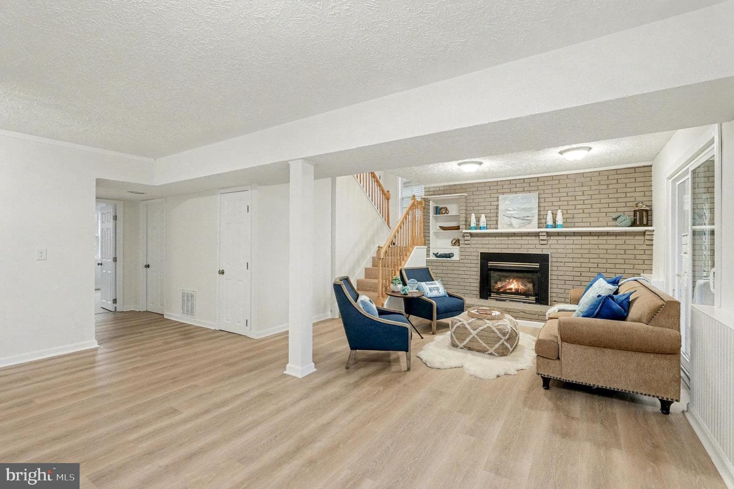 305 Green Street photo 4