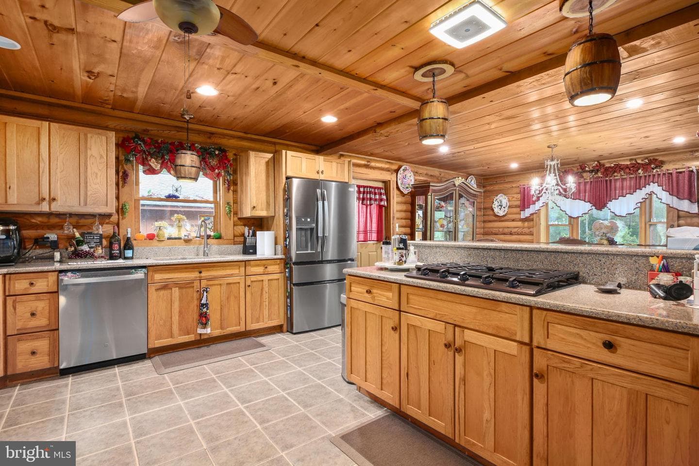 4267 Trail Of Faith Court photo 5