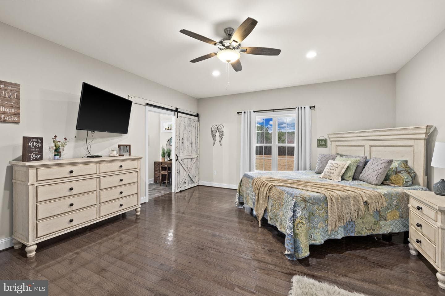 11026 Tower Road photo 25