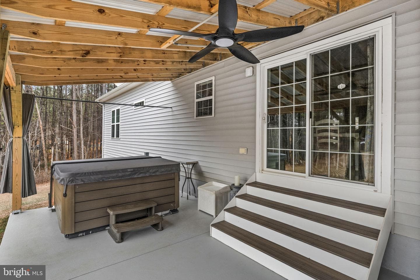 11026 Tower Road photo 32