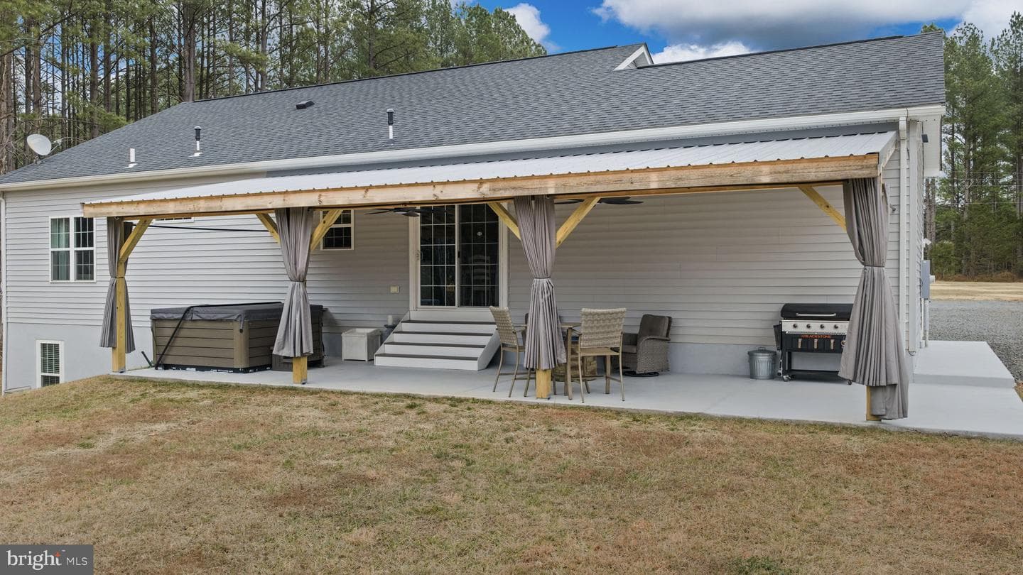 11026 Tower Road photo 44