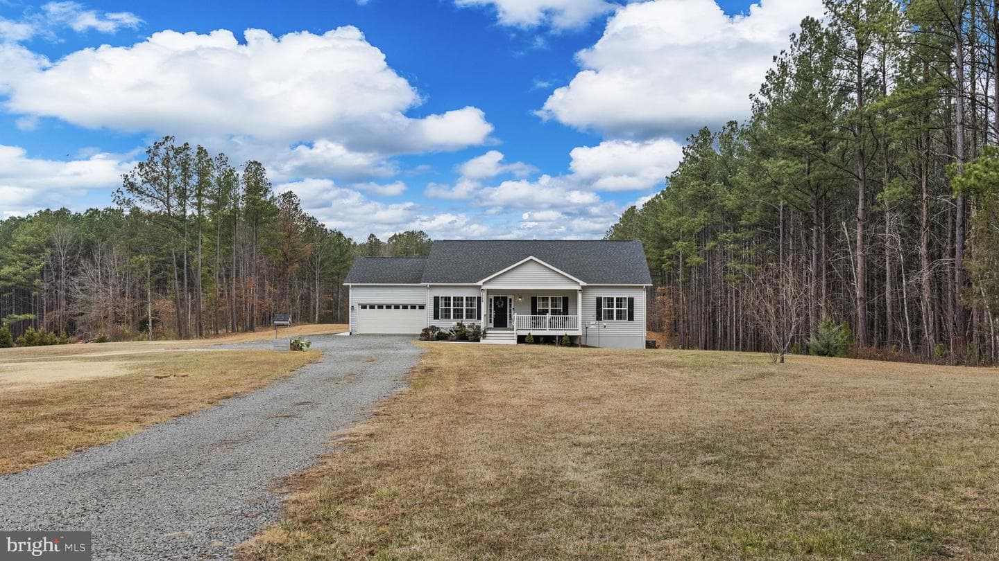 11026 Tower Road photo 7