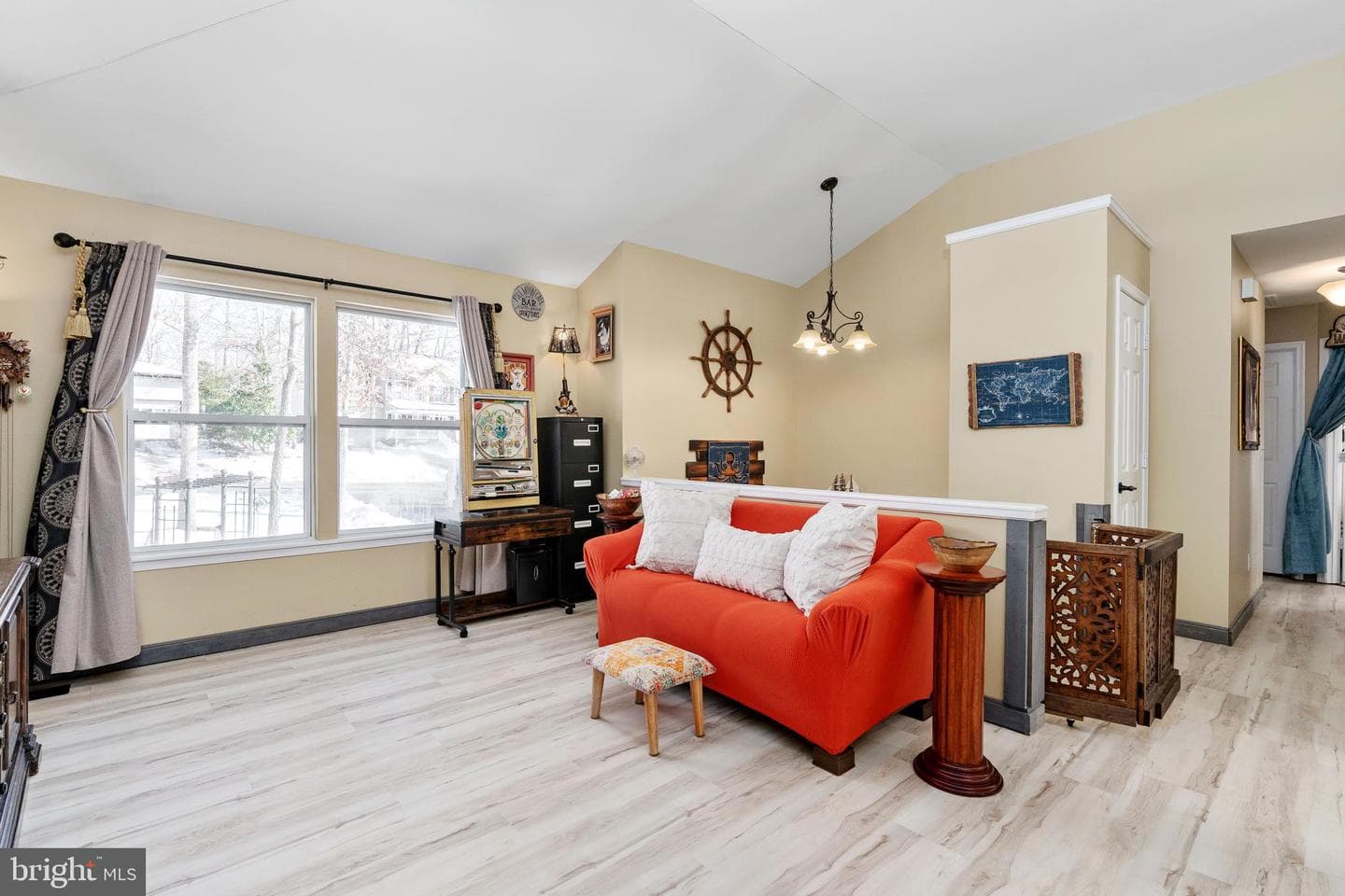 4207 Lakeview Parkway photo 9