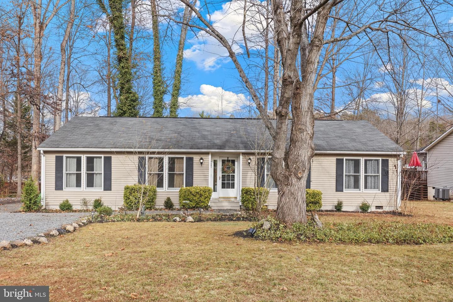 207 Spotswood Road photo 1