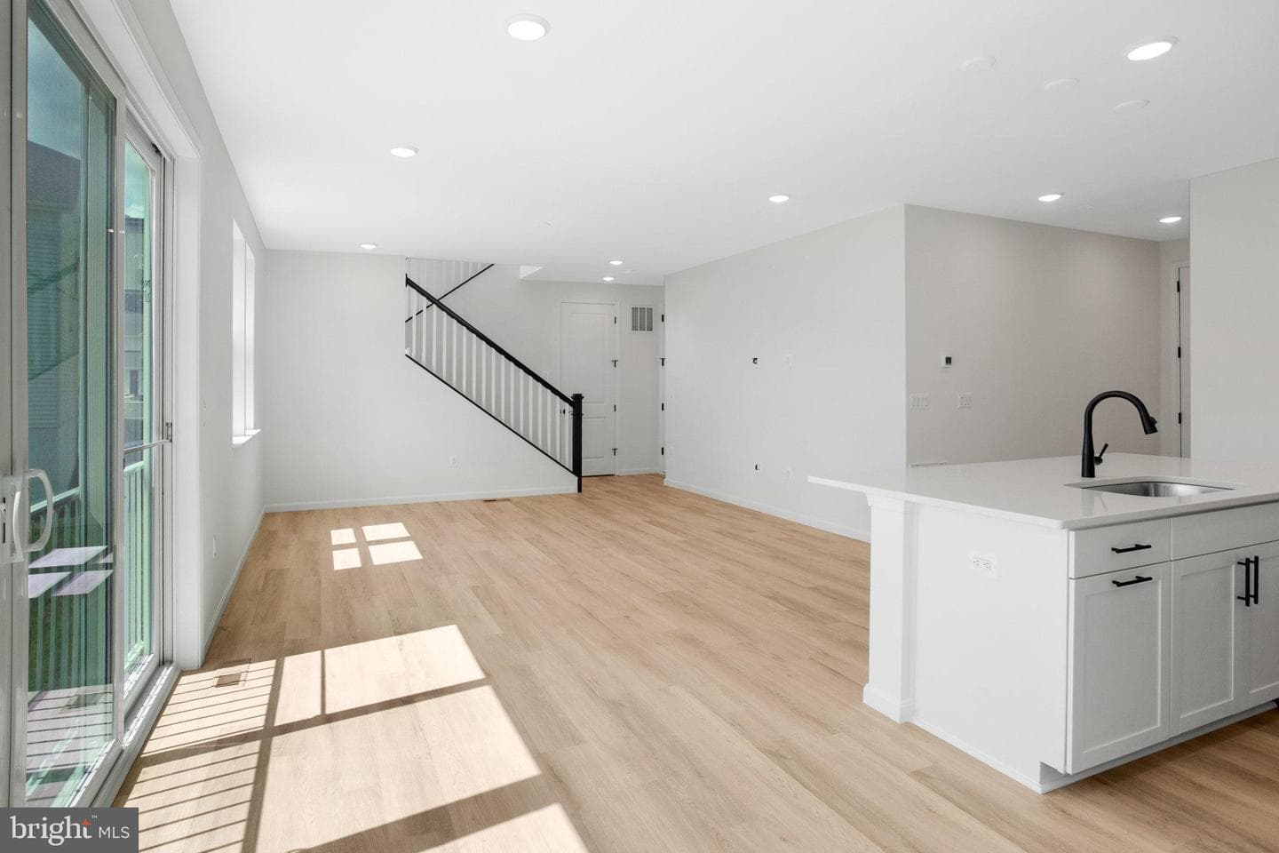 35598 Pine Needle Lane photo 9