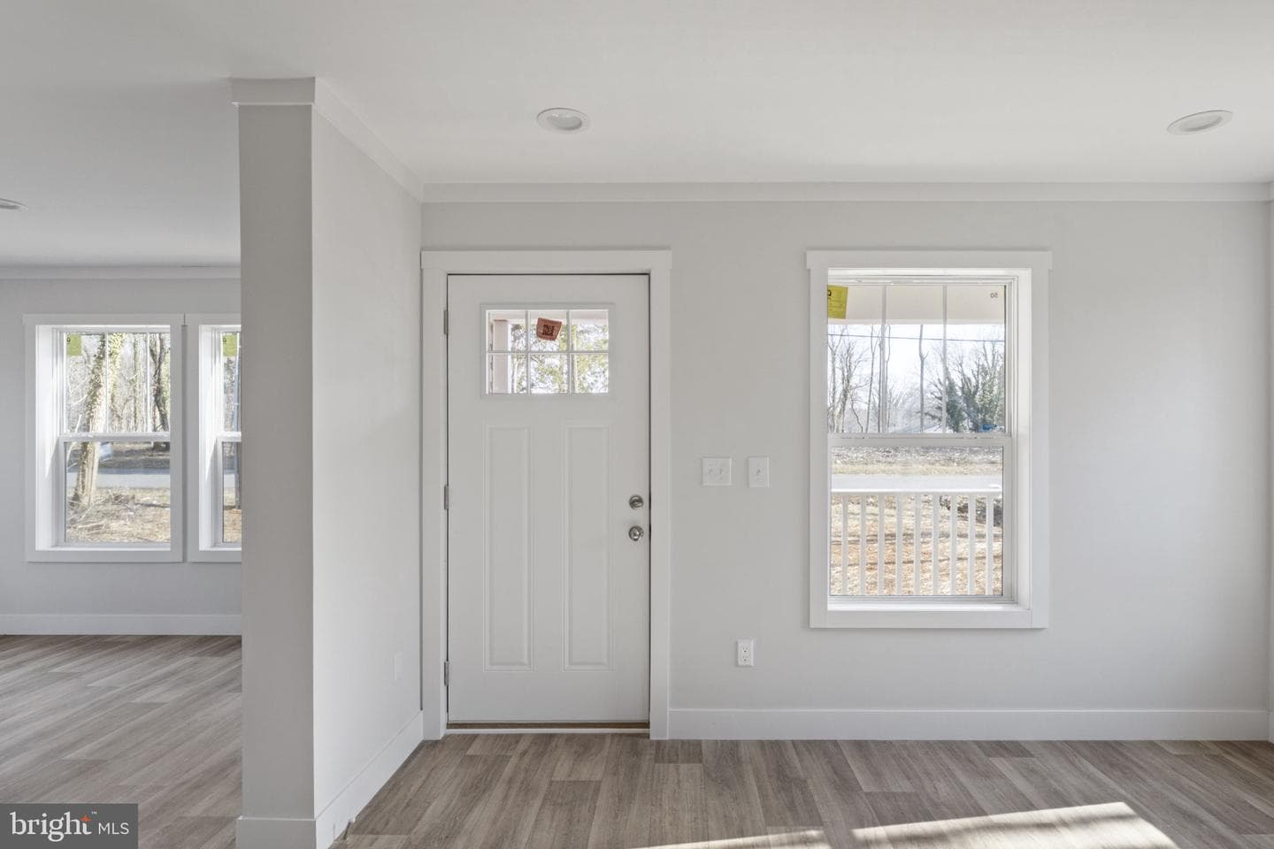 328 East Street photo 9