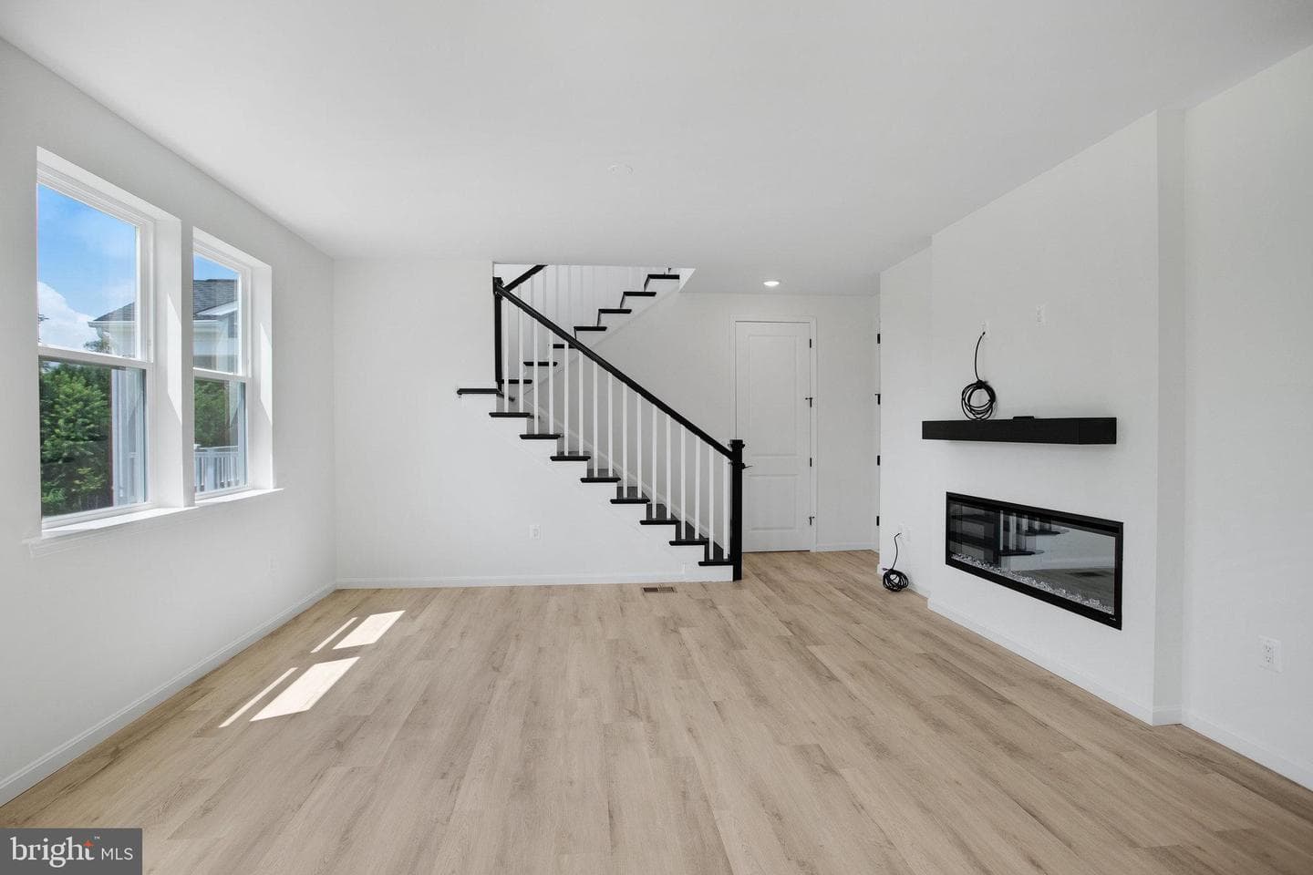 520 Aster Lane photo 13