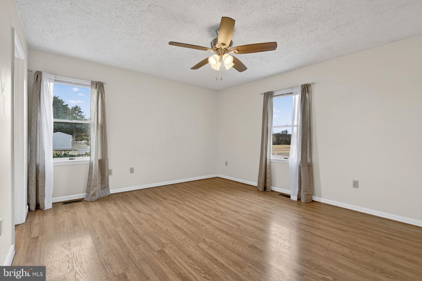 11576 Walters Road photo 33