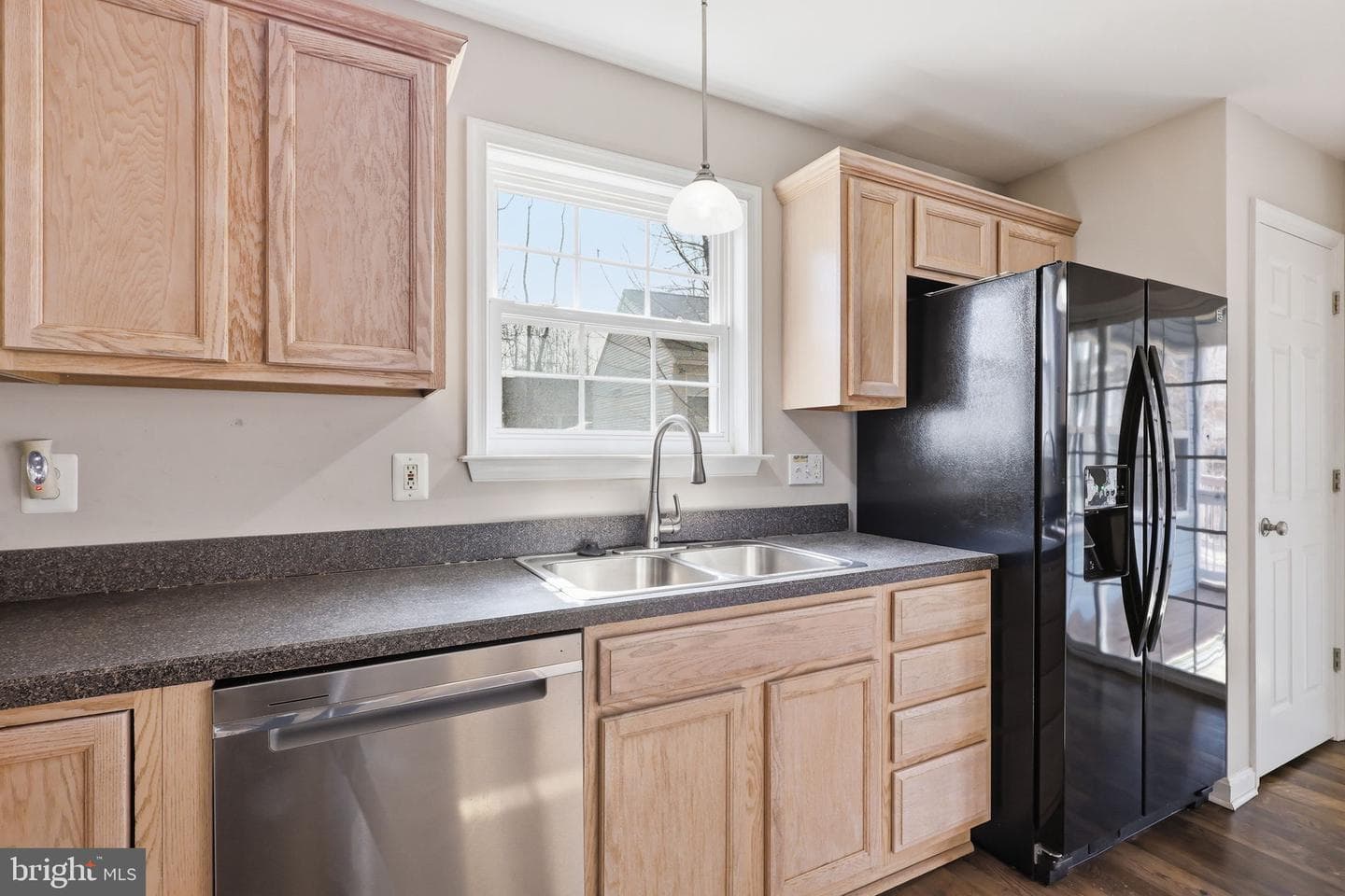 4603 Lakeview Parkway photo 9