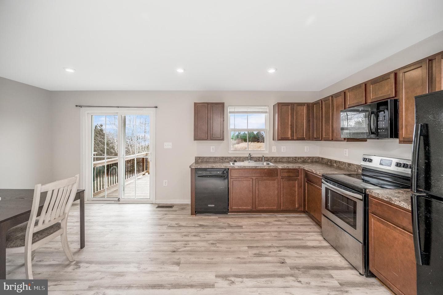 35252 Sara Court photo 11