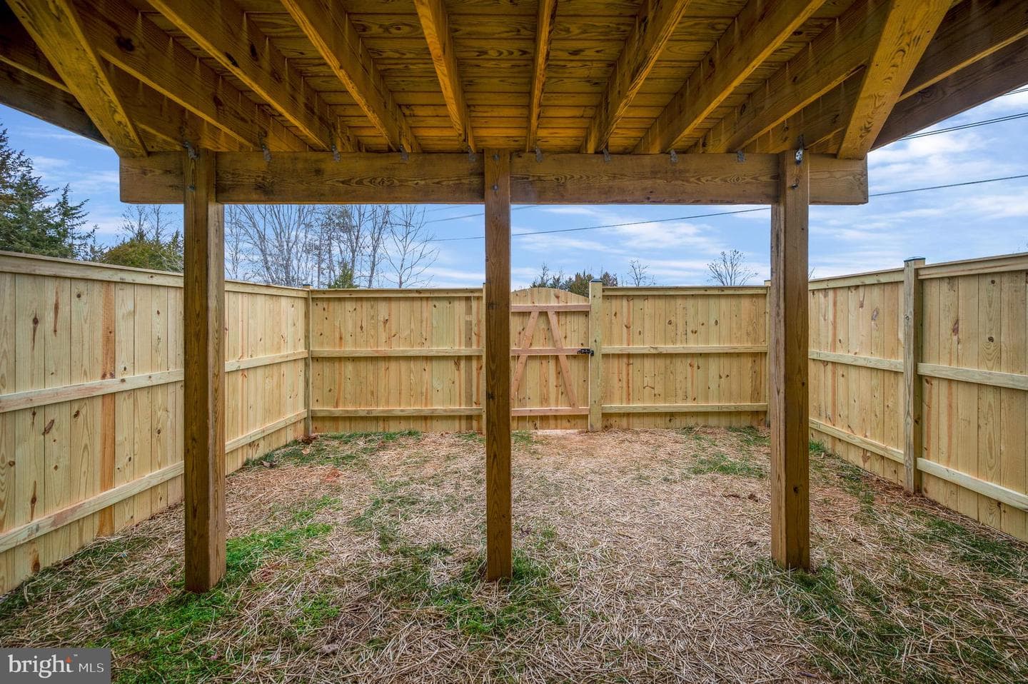 35252 Sara Court photo 34