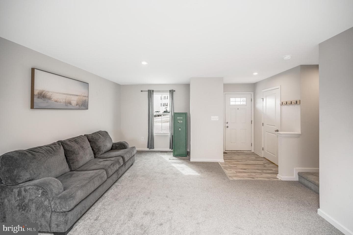 35252 Sara Court photo 5