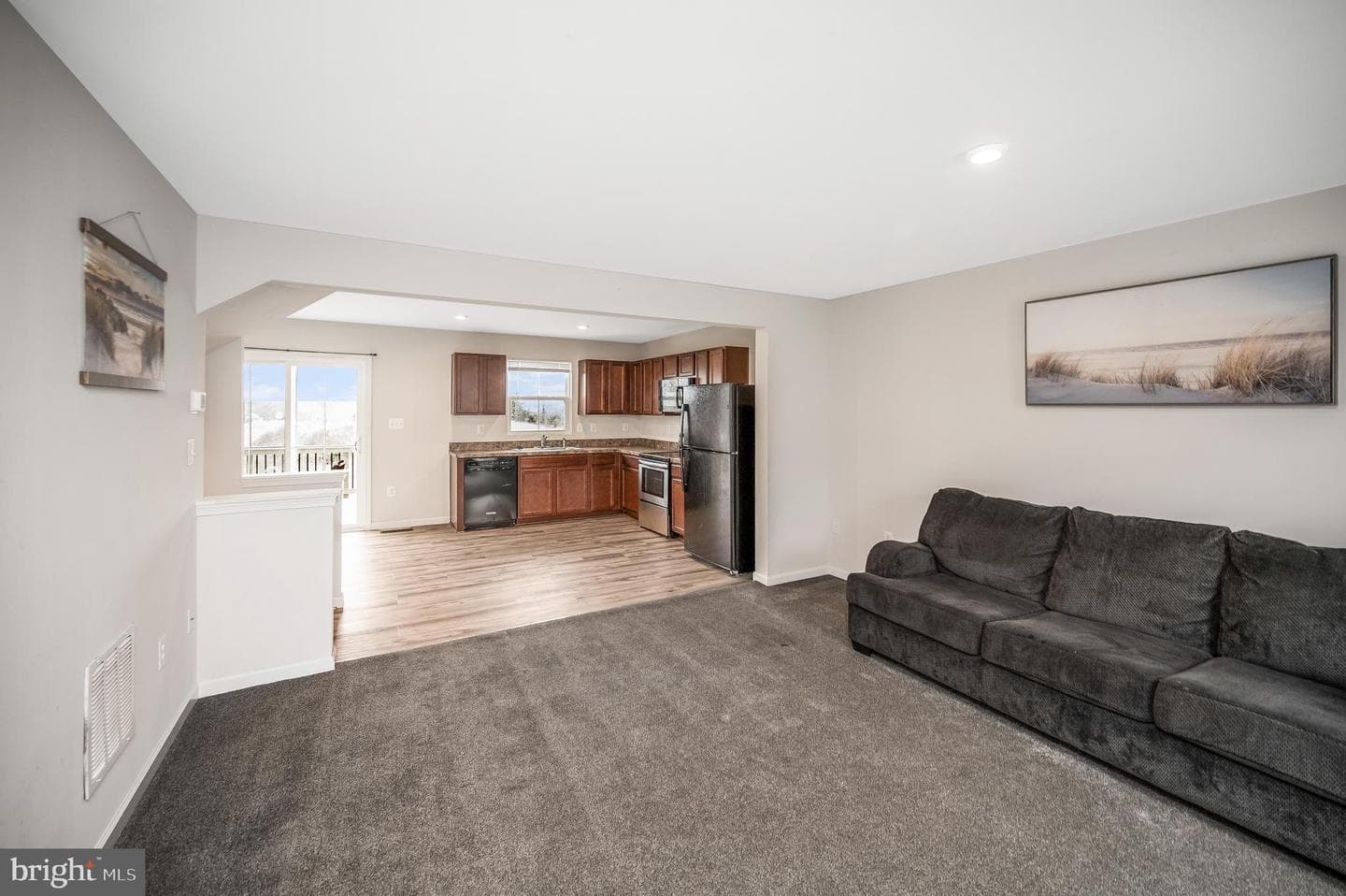 35252 Sara Court photo 6