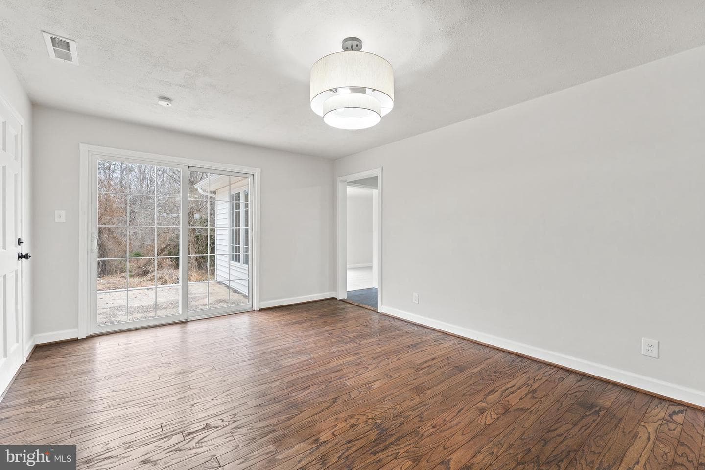 10316 Meadows Road photo 21