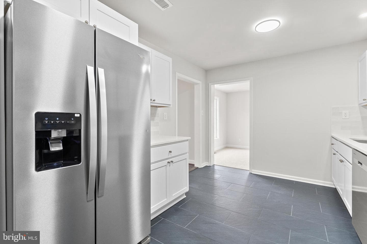 10316 Meadows Road photo 25