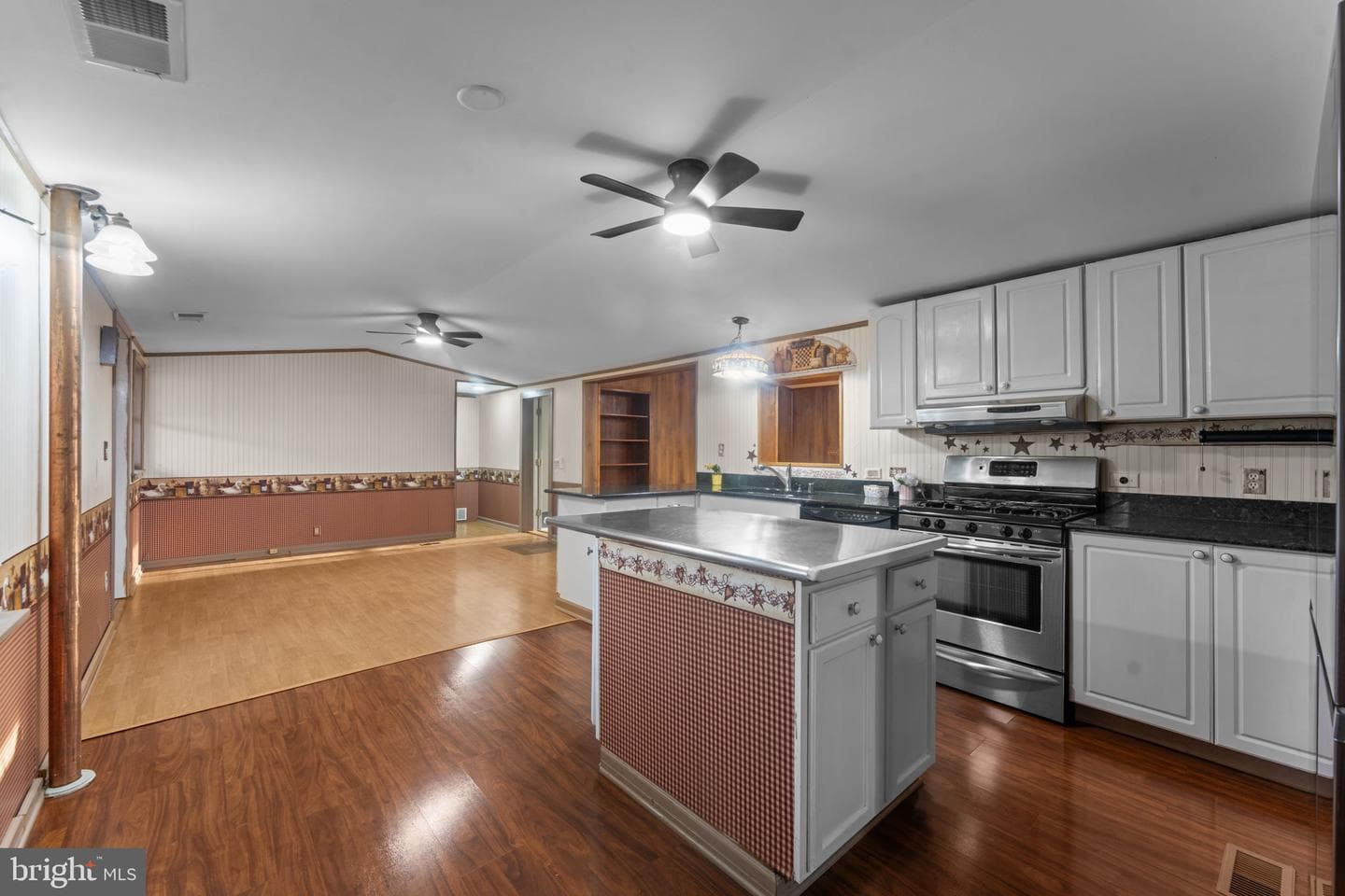 29082 Raccoon Ford Road photo 18
