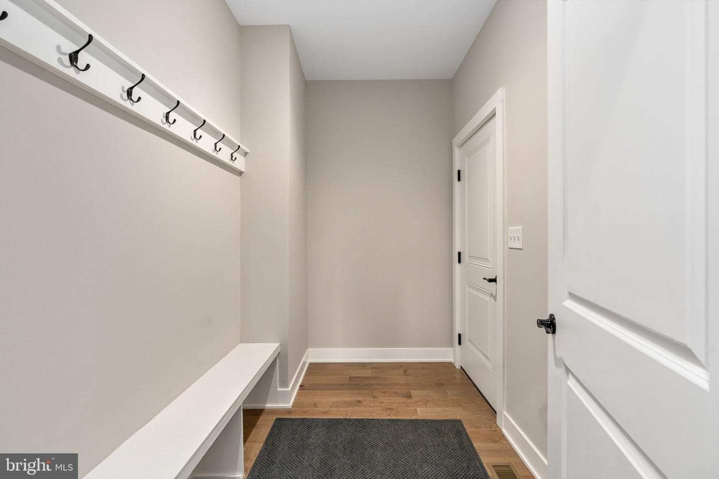 261 Washington Street photo 24