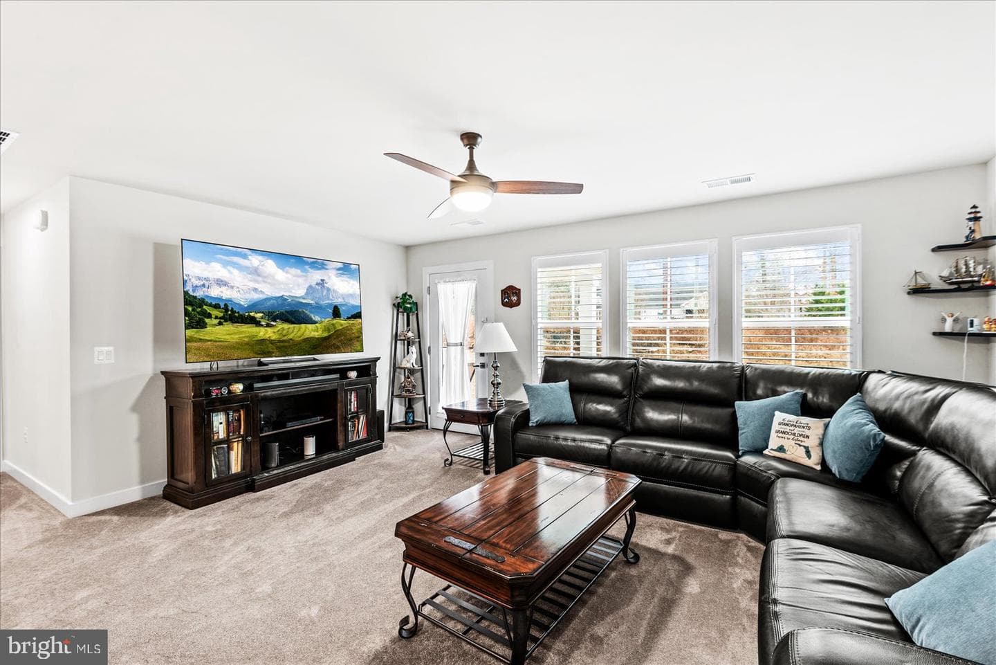 35150 Daisy Way photo 13