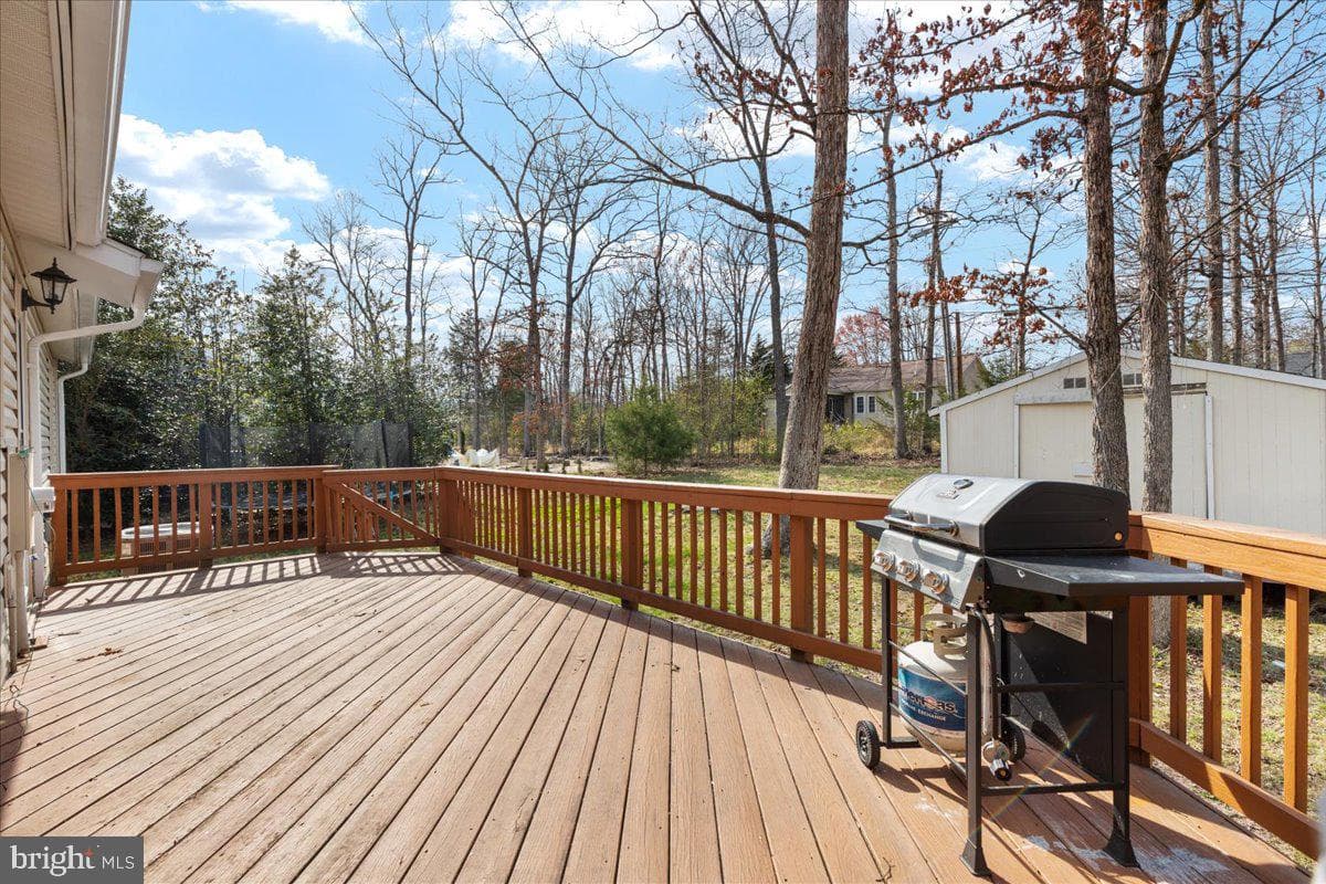 904 Lakeview Parkway photo 25