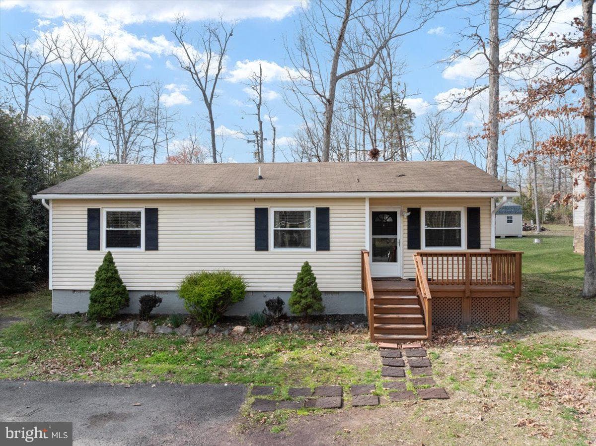 904 Lakeview Parkway photo 32