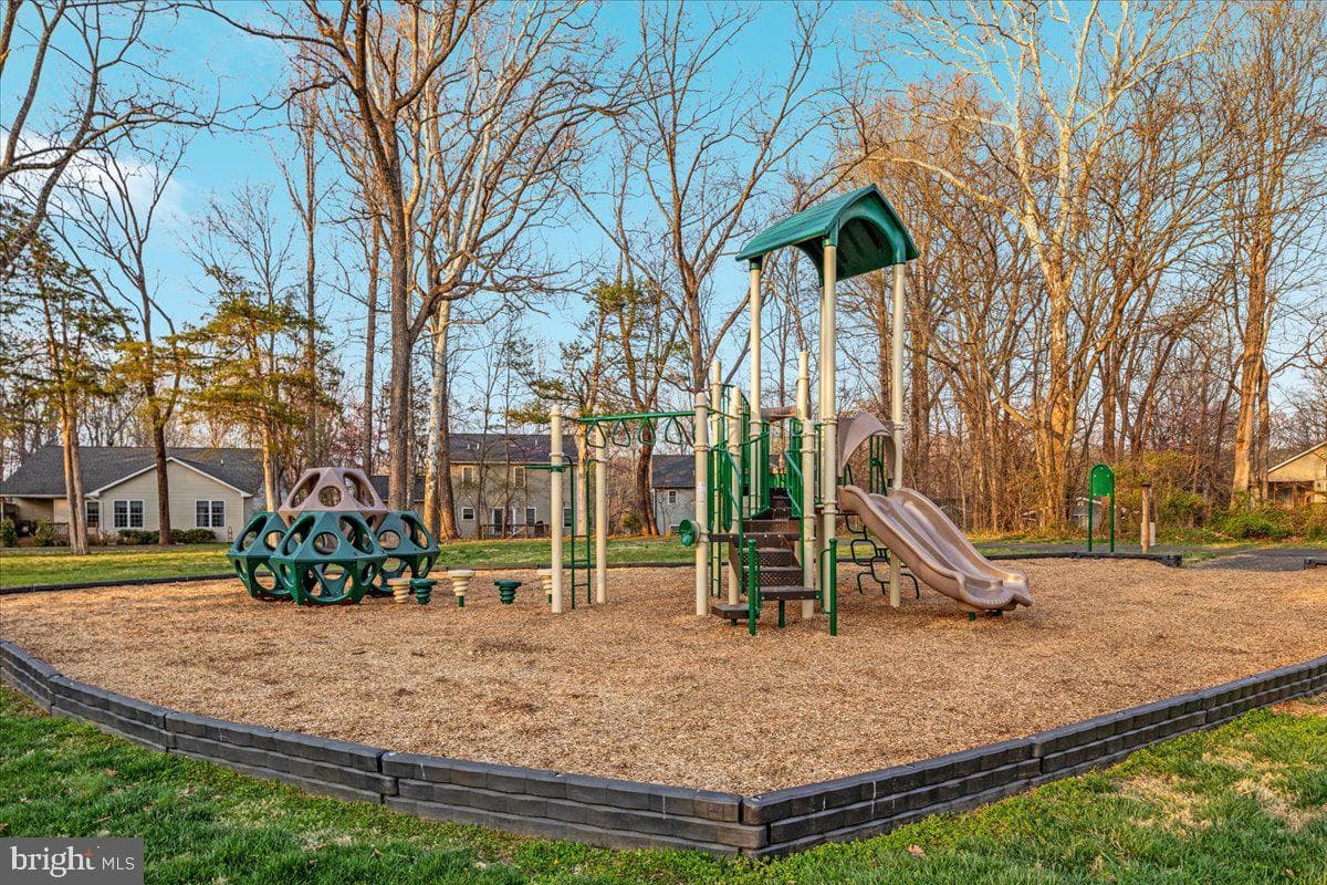 904 Lakeview Parkway photo 43