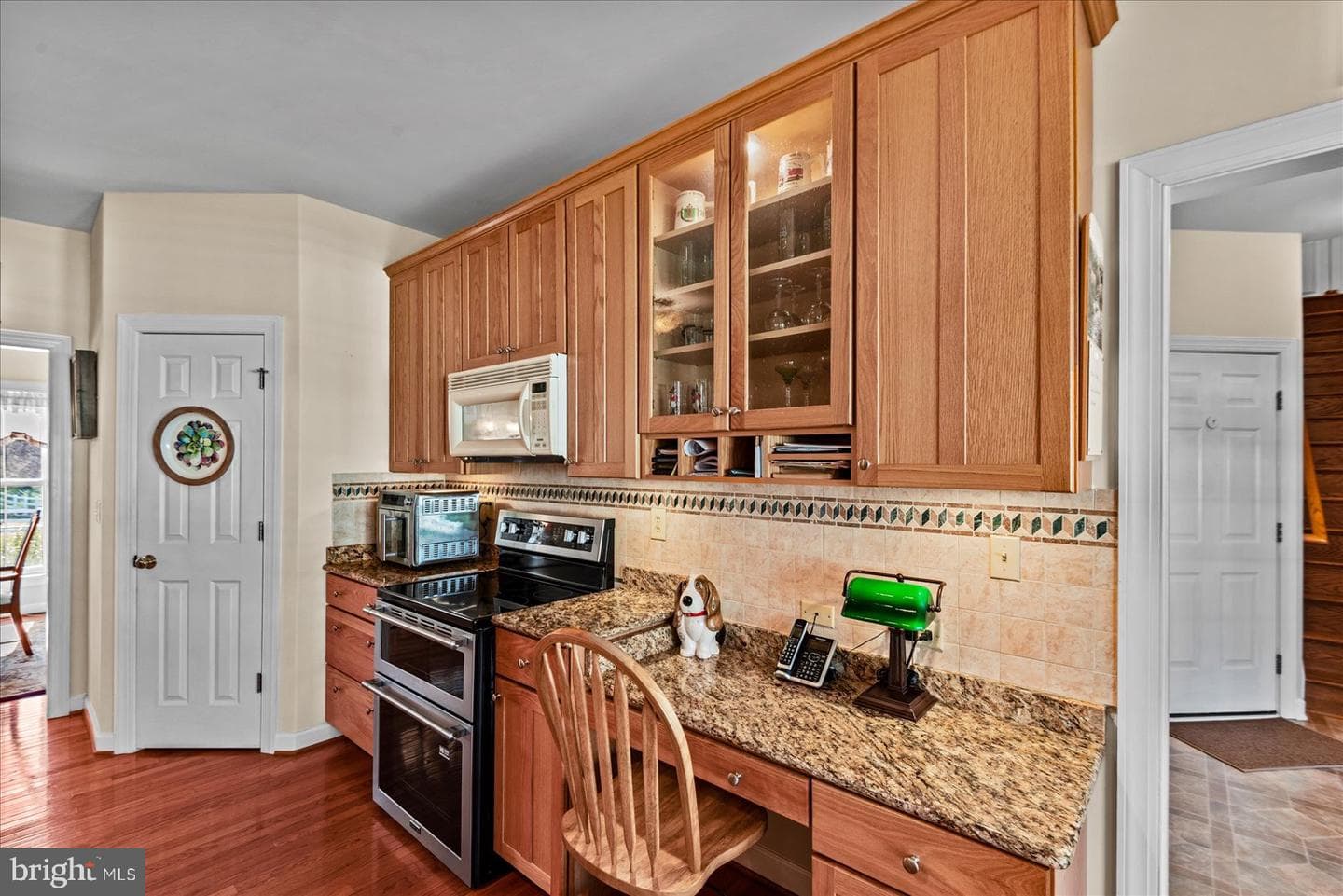 8032 Meadowland Drive photo 24