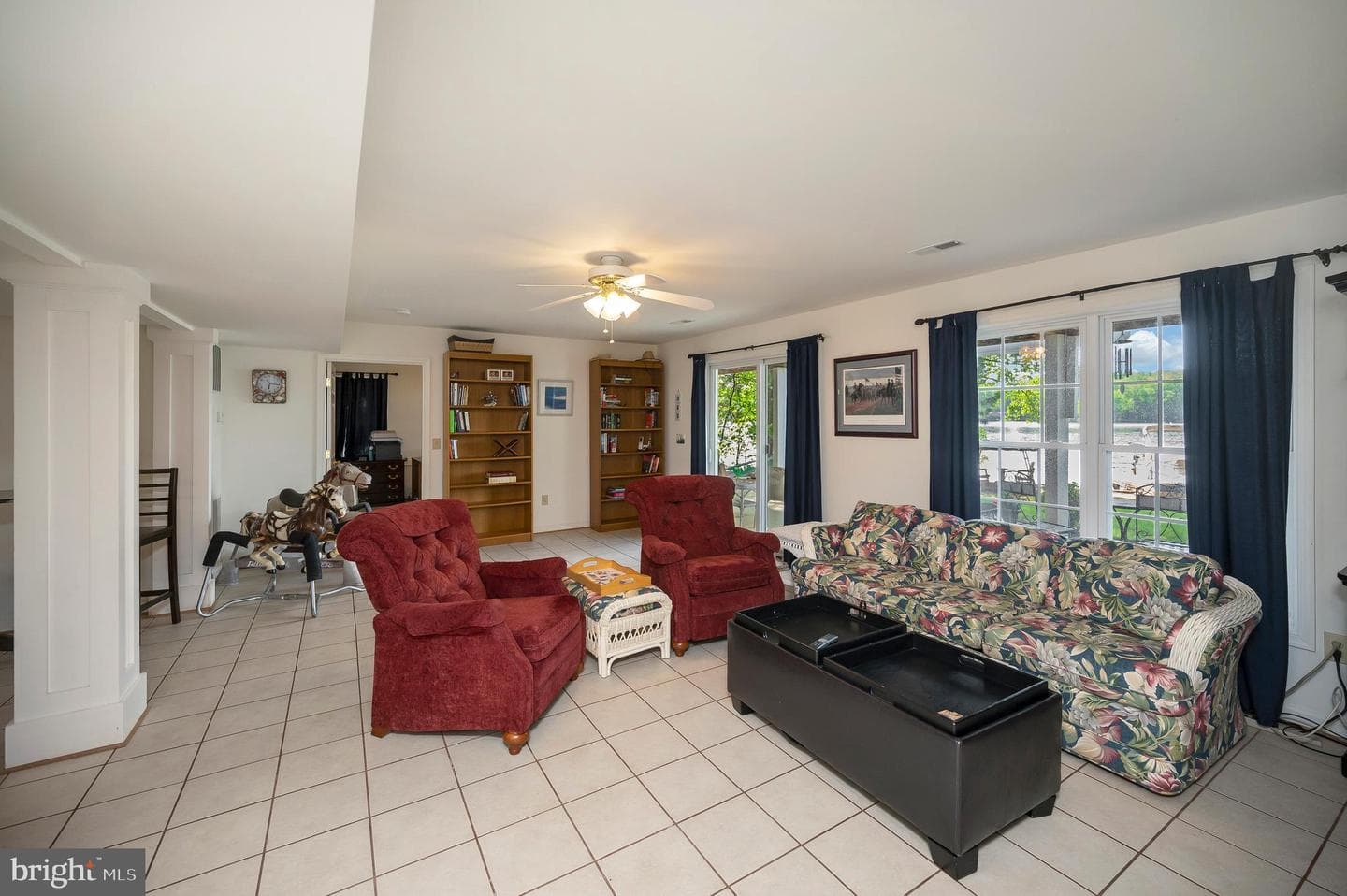 626 Cornwallis Avenue photo 43