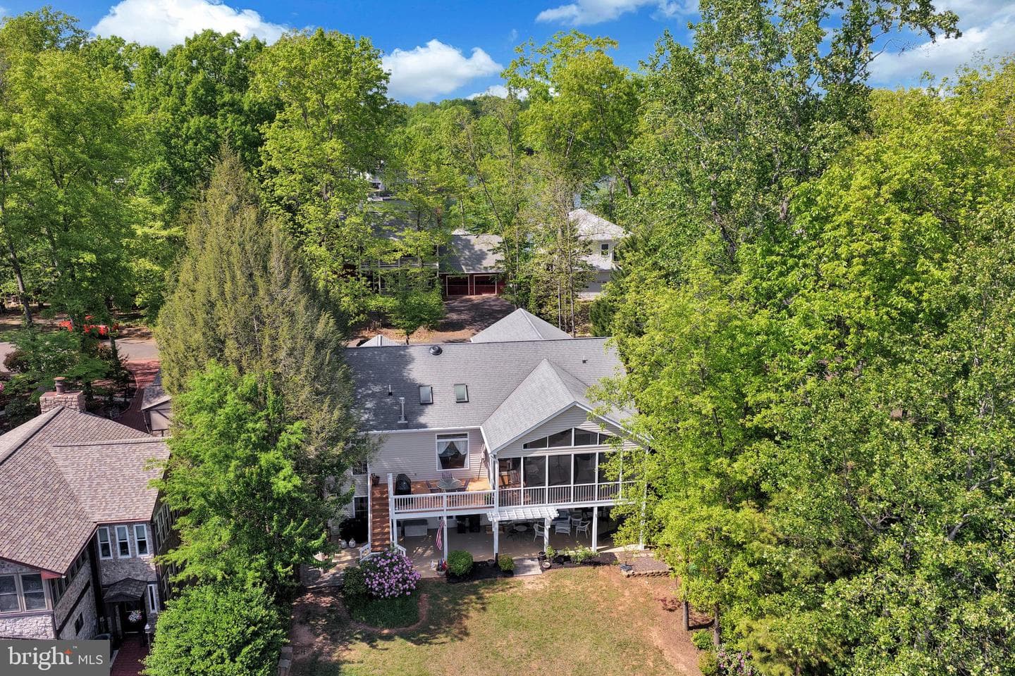 626 Cornwallis Avenue photo 75