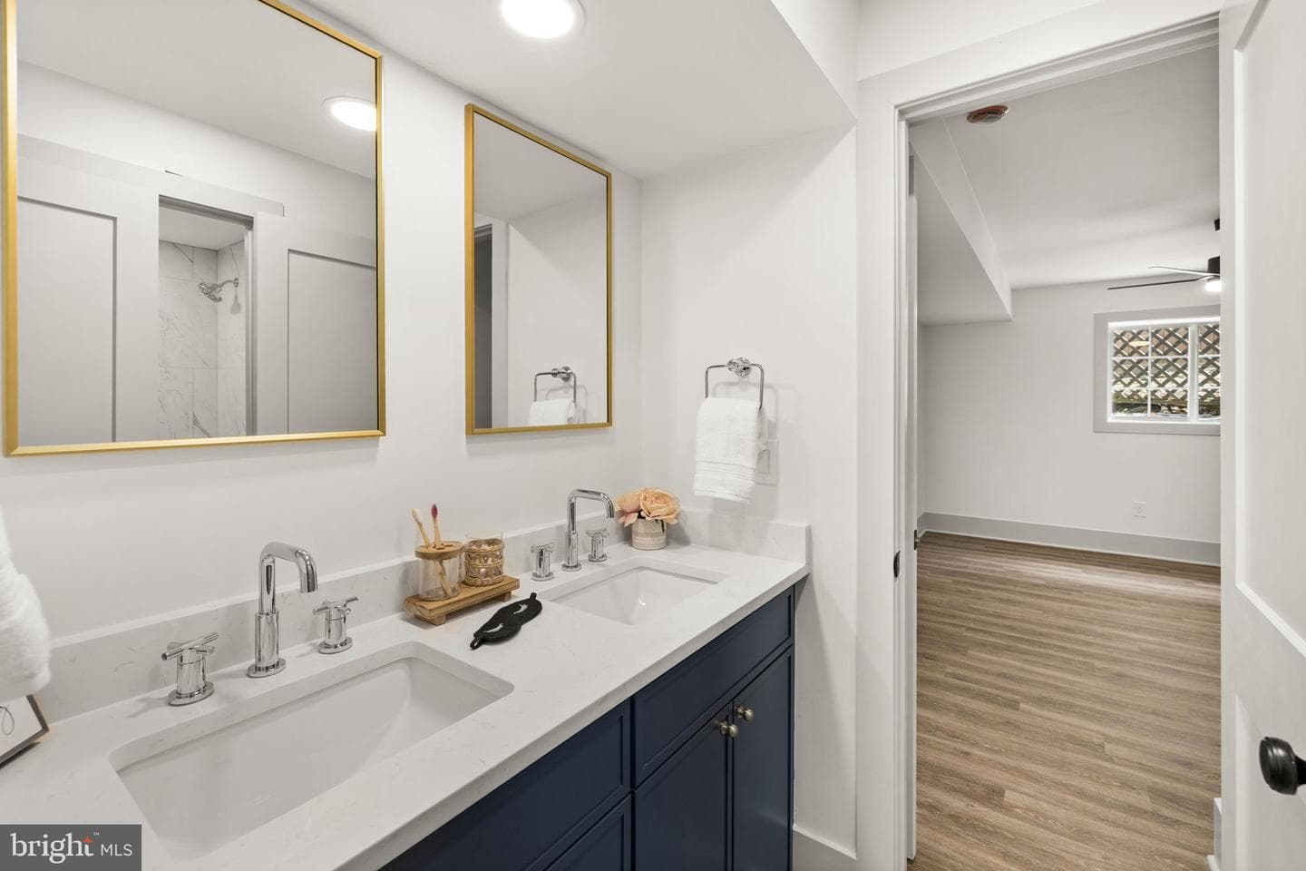 116 Washington Street photo 77