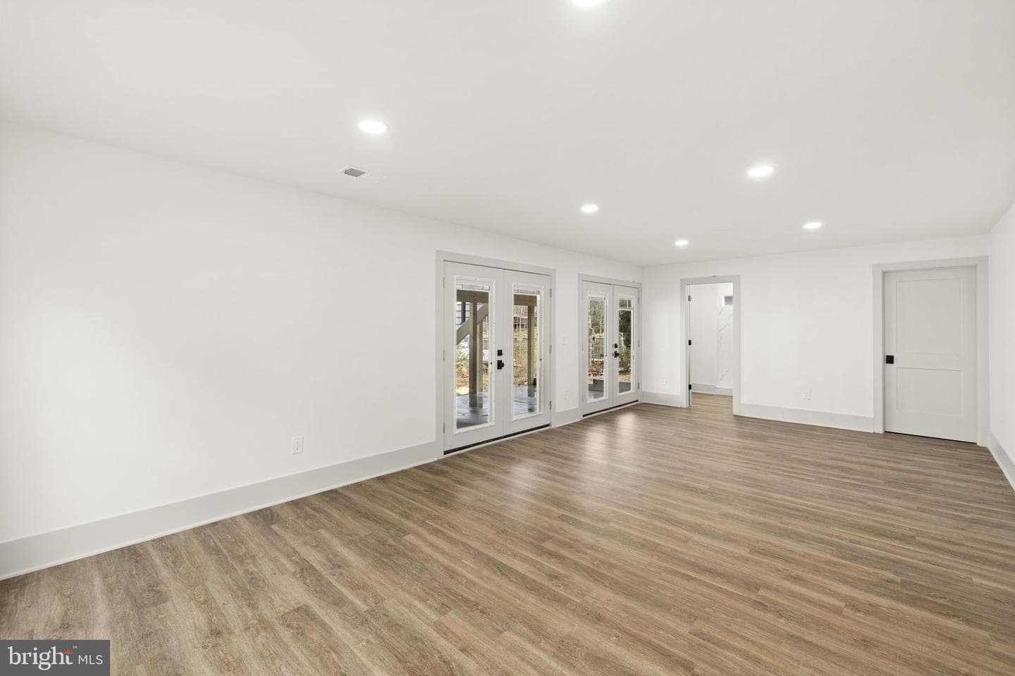 116 Washington Street photo 84