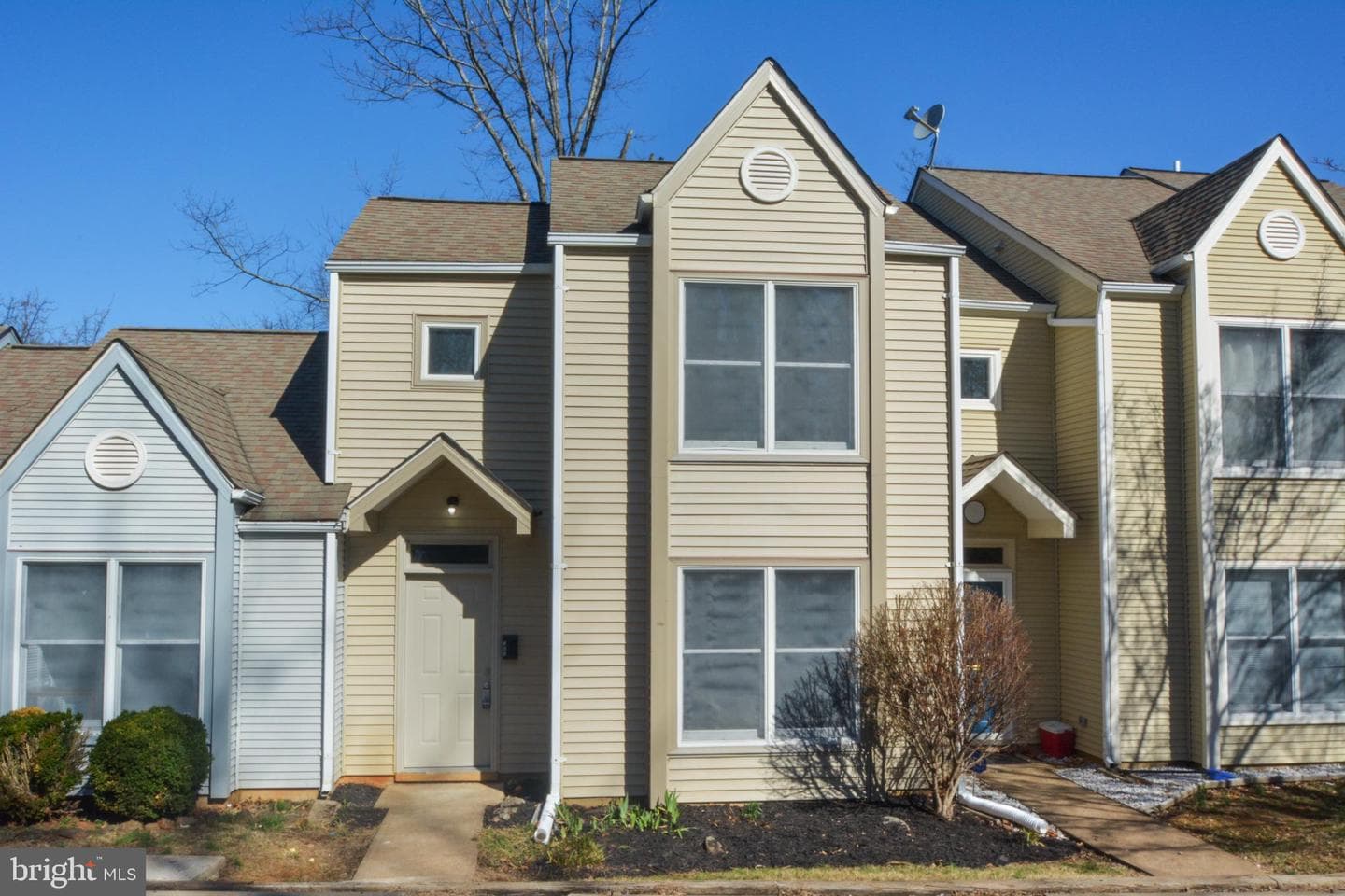 340 Harper Drive photo 2