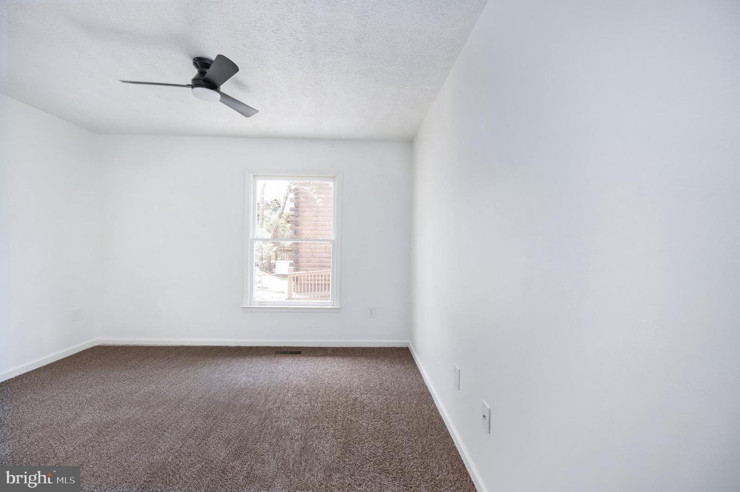119 Larkspur Lane photo 34