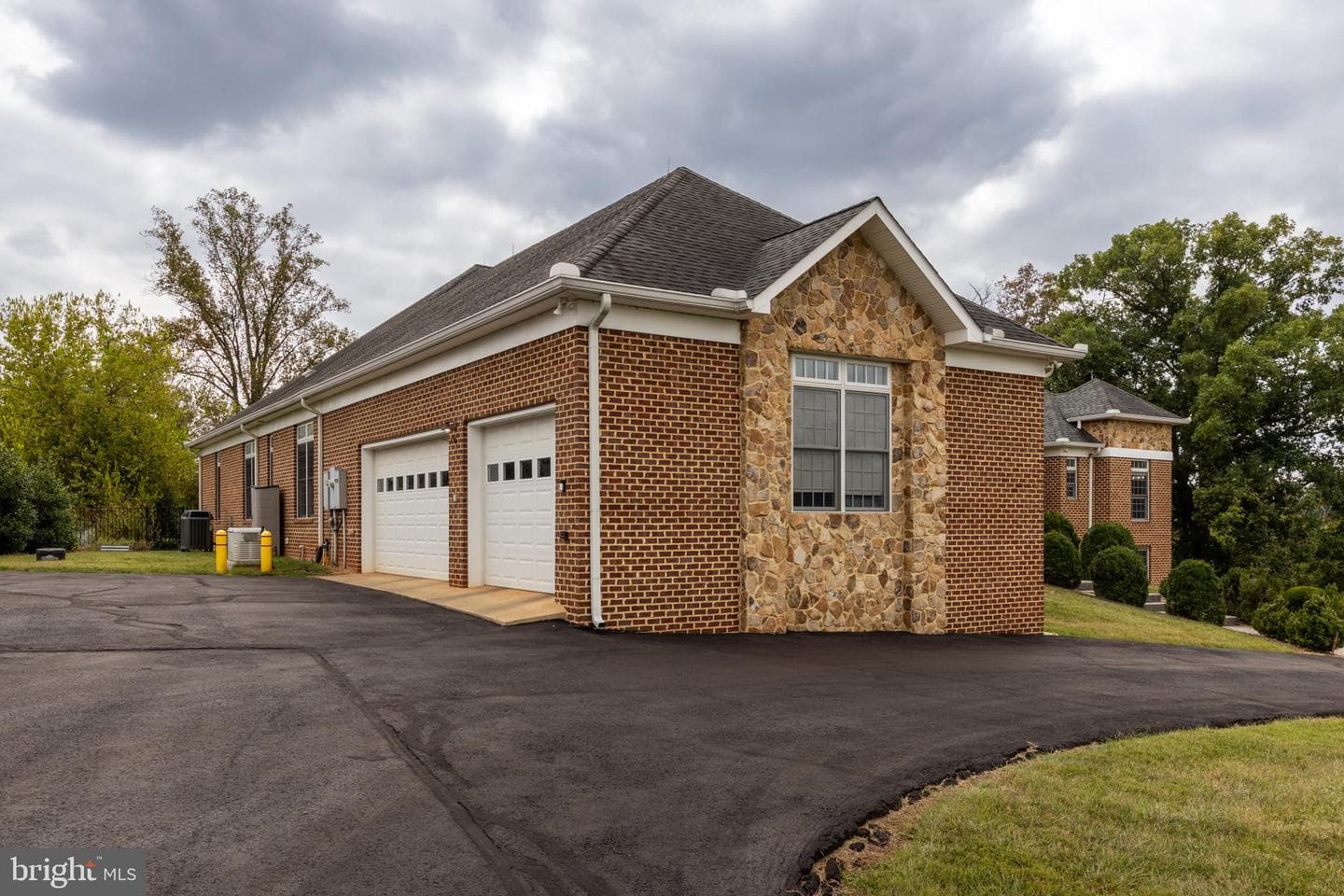 17054 Constitution Highway photo 46