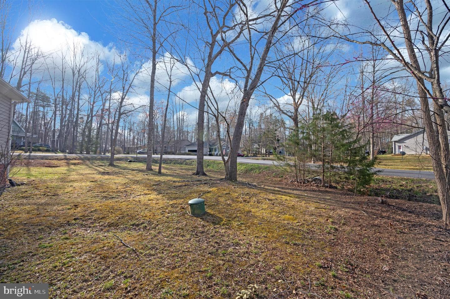 550 Harrison Circle photo 27